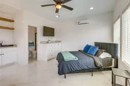 Beachside Luxe Studio #1
