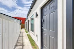 #9 | Beach Escape Studio w/Pool | Walk Everywhere - Image 4